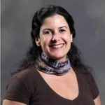 Dra. Andrea Esquível